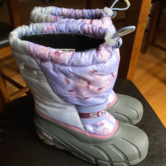 Lavender Polar Bear Sorel Snowboots - Picture 1 of 4